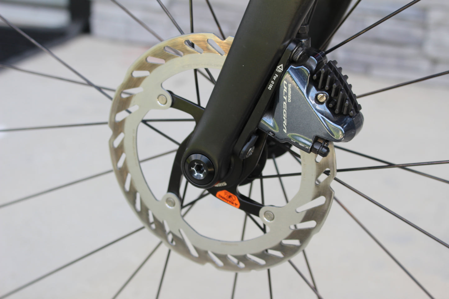 2020 Specialized Roubaix Comp- DISC!- Di2!