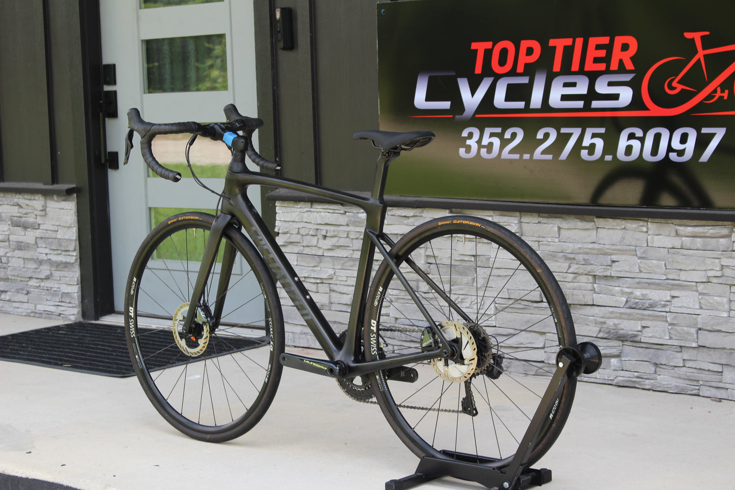 2020 Specialized Roubaix Comp- DISC!- Di2!