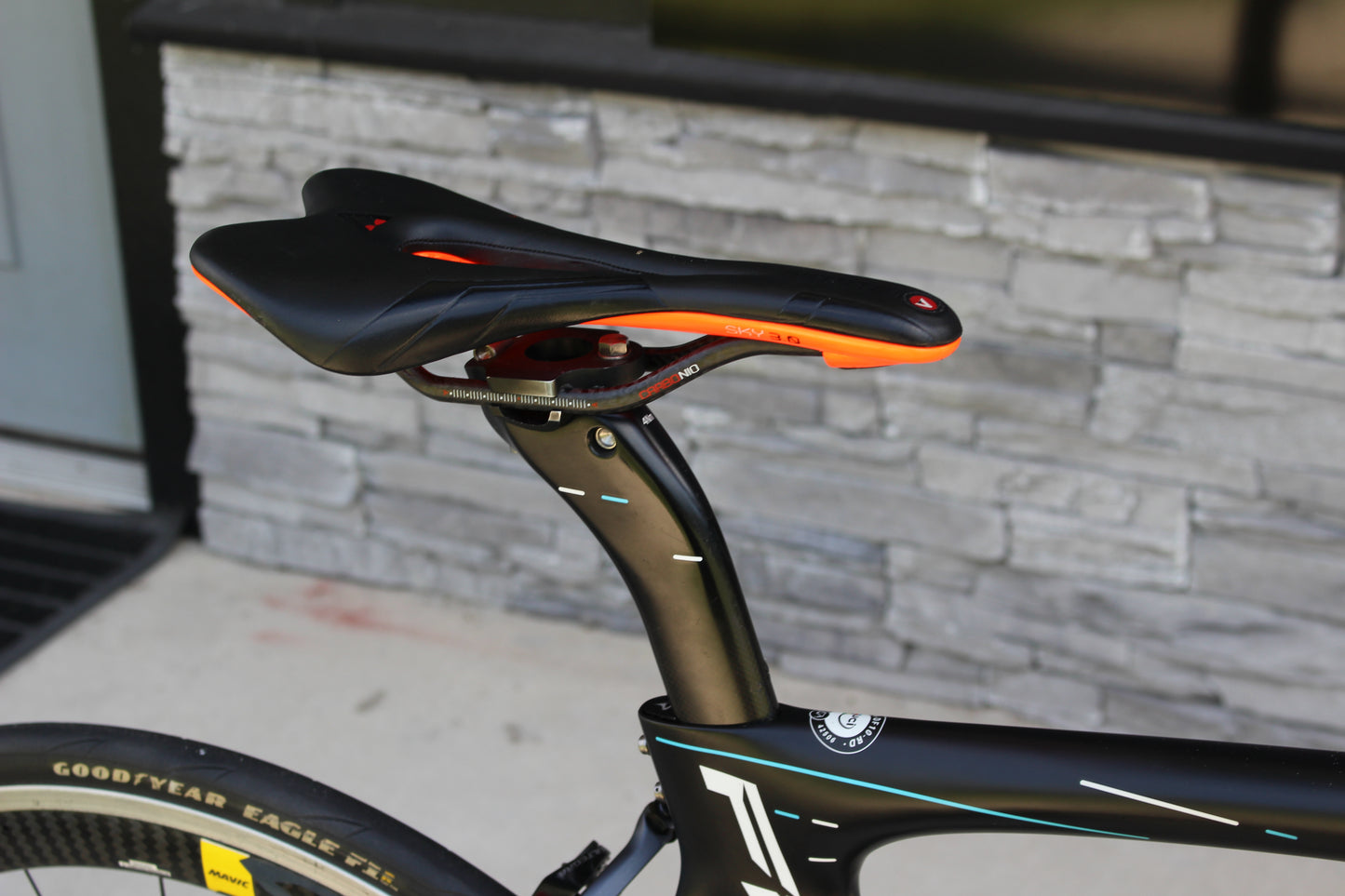 2017 Pinarello F10 Ult Di2- Team Sky- Race Wheels