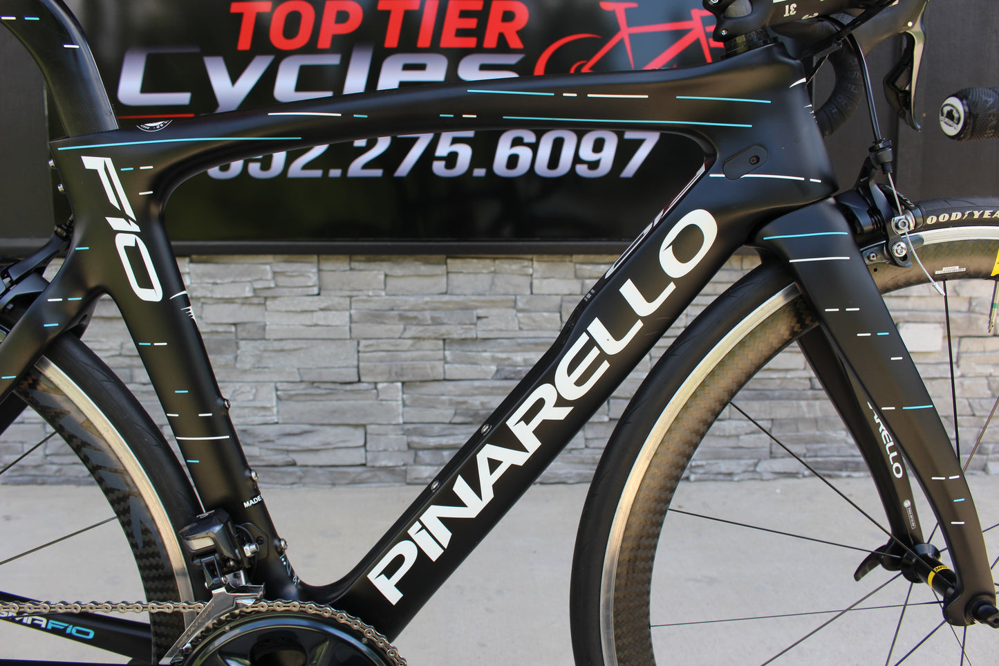 2017 Pinarello F10 Ult Di2- Team Sky- Race Wheels
