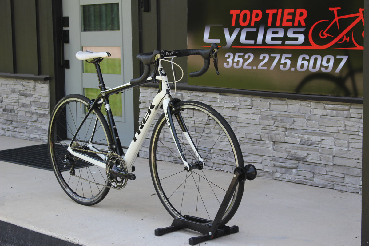2013 Trek Domane 4.5- Full Carbon/Ultegra- 17lbs