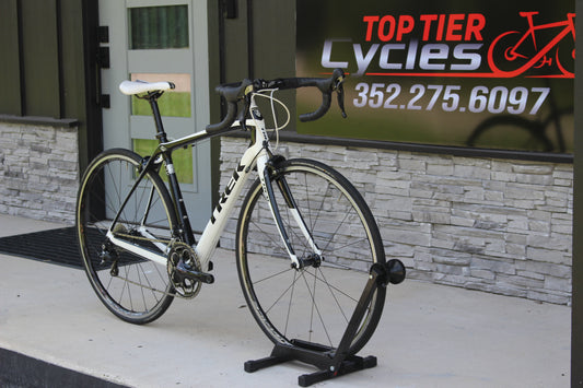 2013 Trek Domane 4.5- Full Carbon/Ultegra- 17lbs