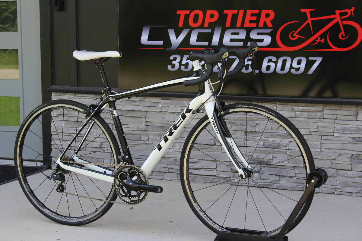2013 Trek Domane 4.5- Full Carbon/Ultegra- 17lbs
