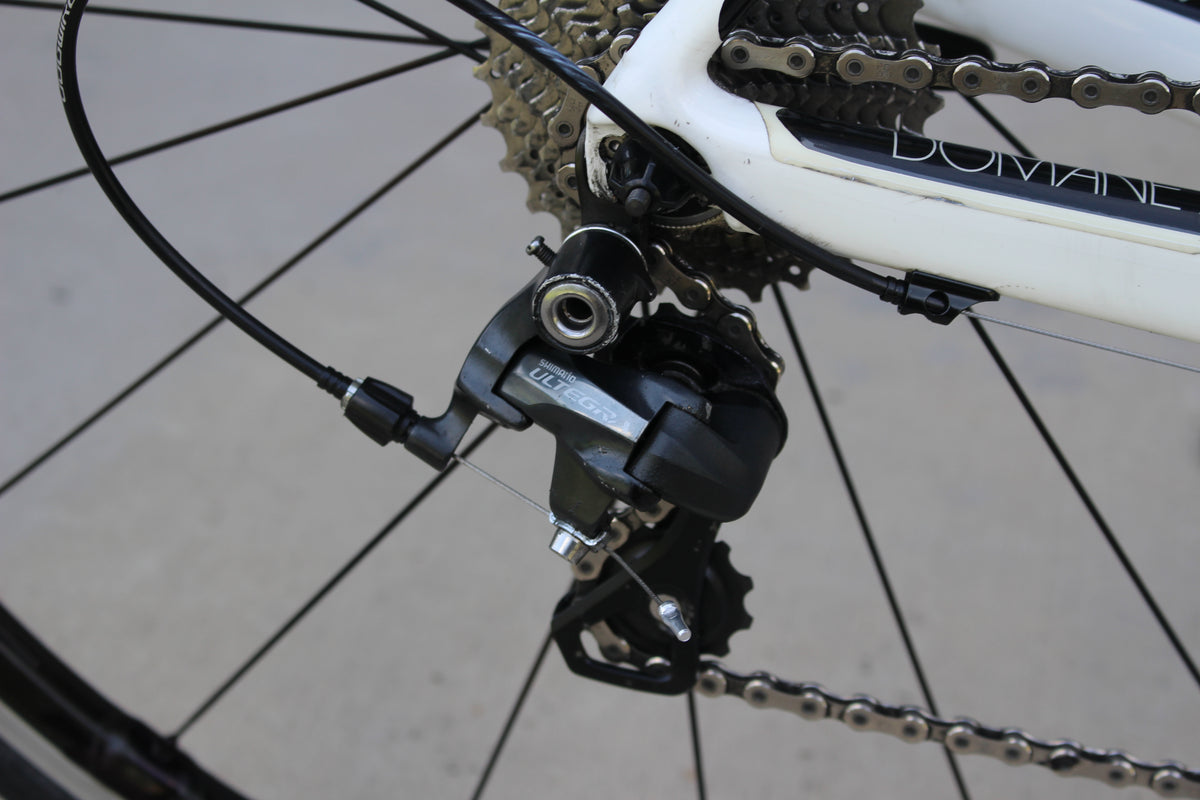 2013 Trek Domane 4.5- Full Carbon/Ultegra- 17lbs
