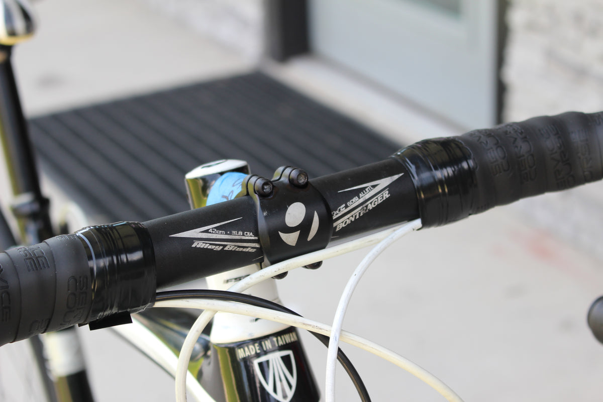 2013 Trek Domane 4.5- Full Carbon/Ultegra- 17lbs