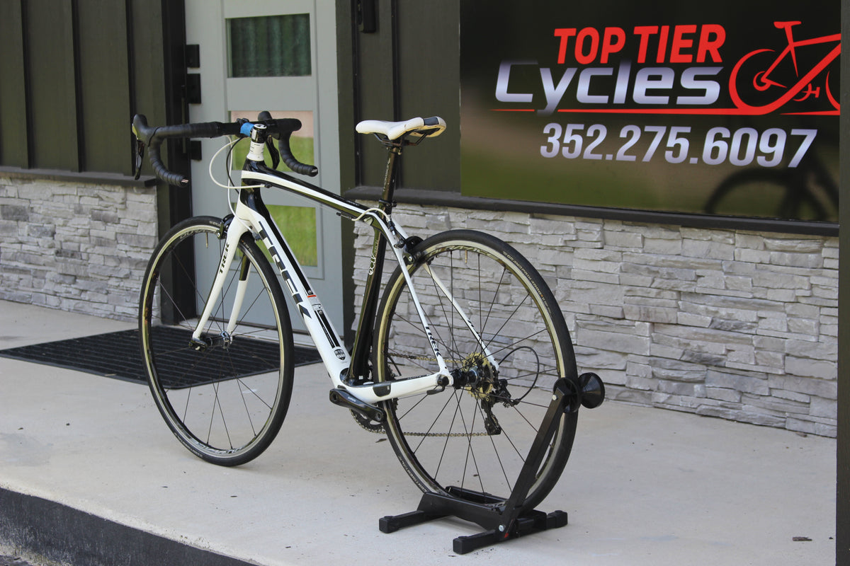 2013 Trek Domane 4.5- Full Carbon/Ultegra- 17lbs