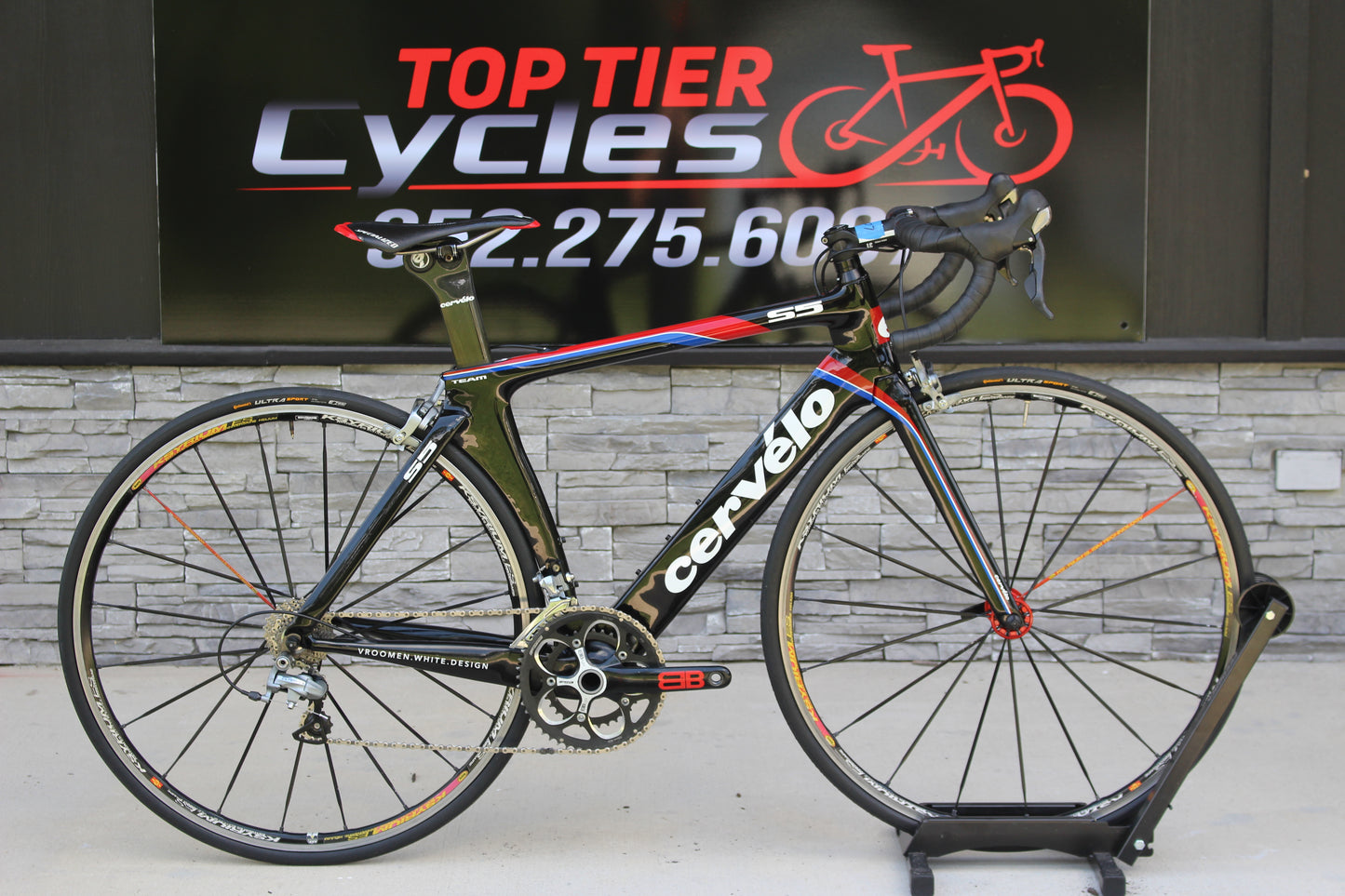 2012 Cervelo S5 Full Carbon- Ultegra- 16lbs!