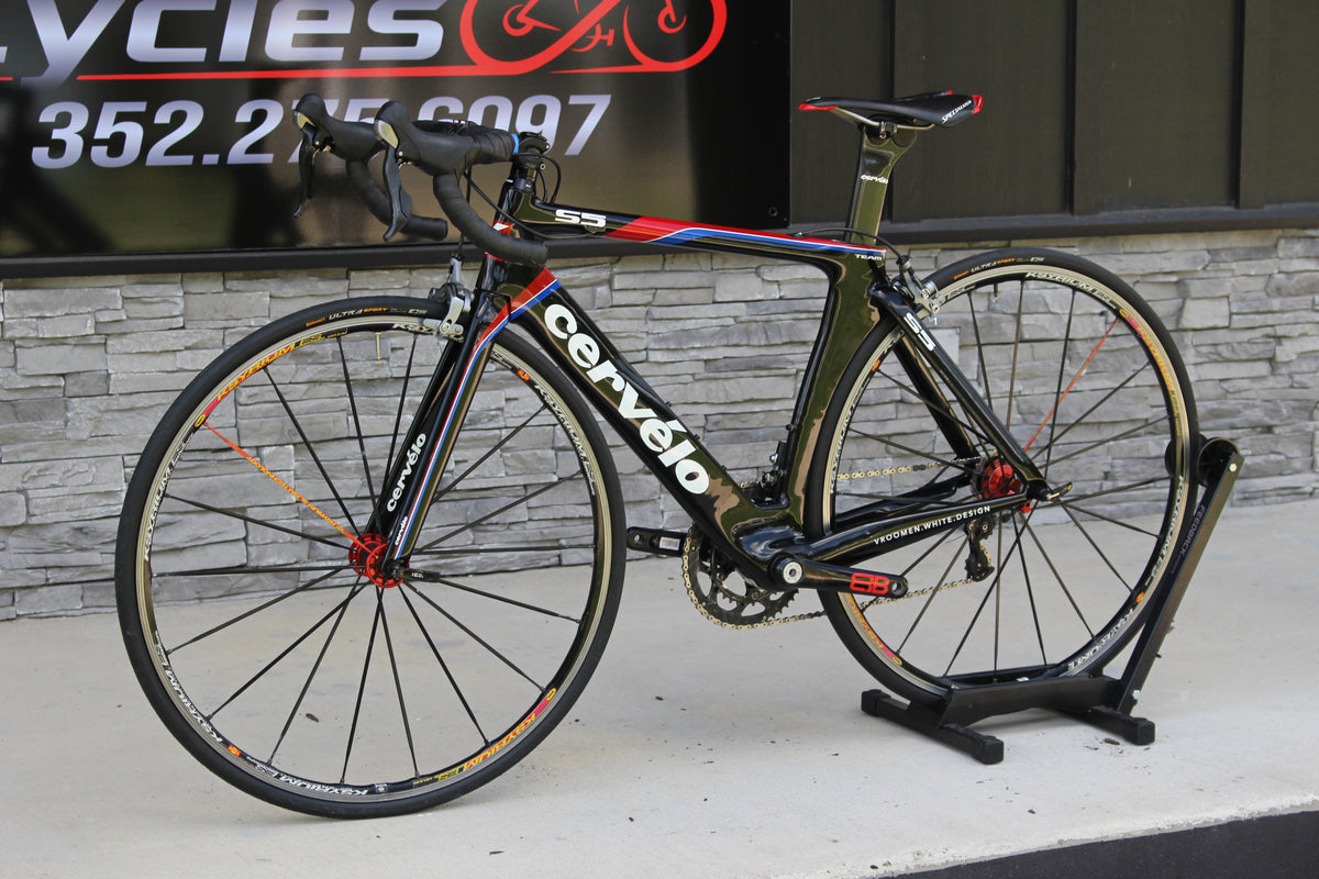 2012 Cervelo S5 Full Carbon- Ultegra- 16lbs!