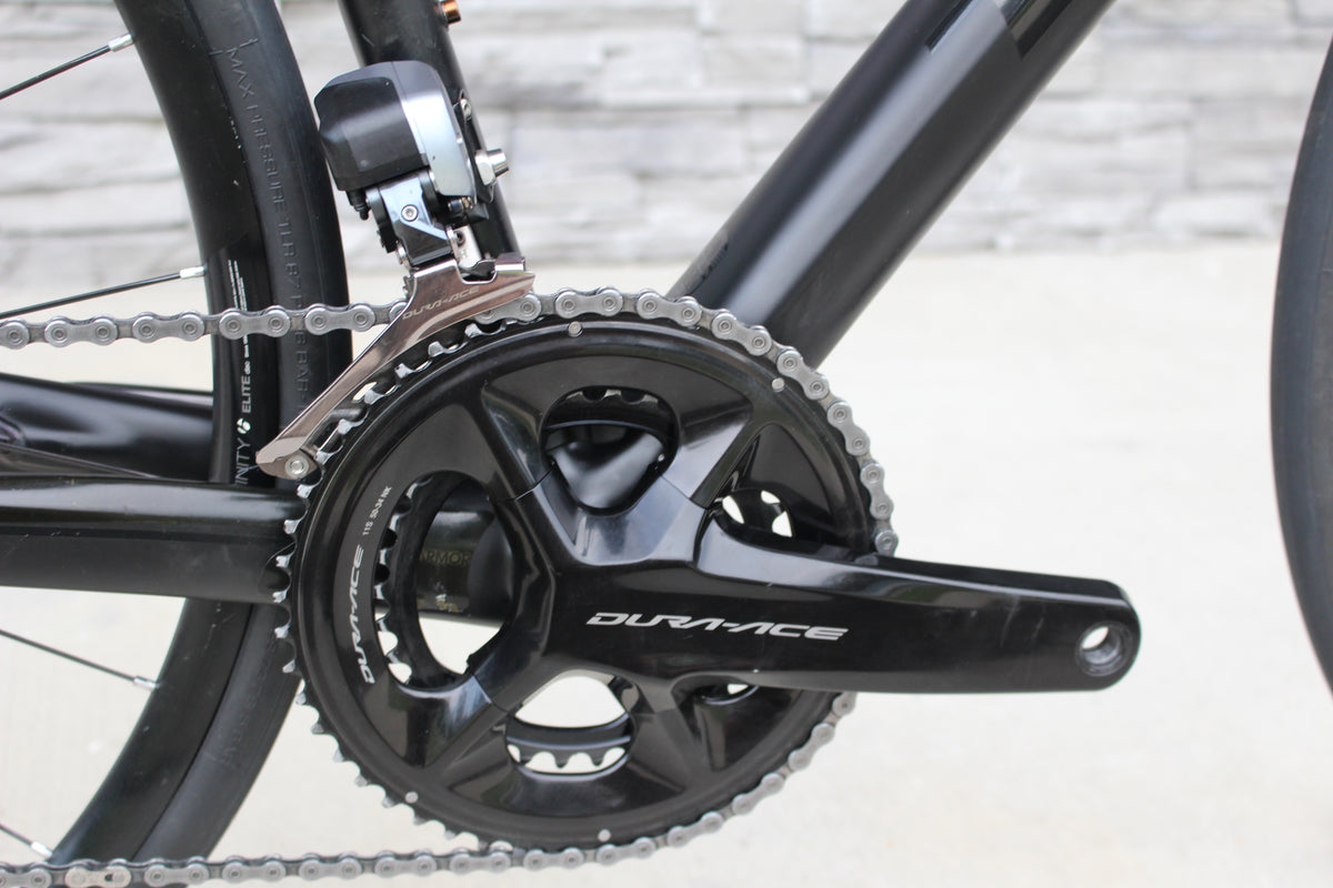 2015 Trek Domane 6.9 Disc- Dura-Ace Di2- 17lbs