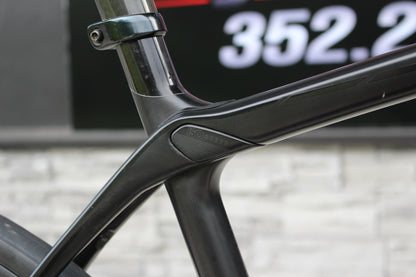 2015 Trek Domane 6.9 Disc- Dura-Ace Di2- 17lbs