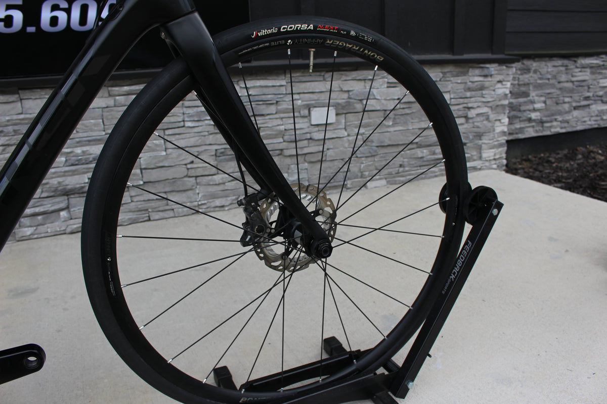 2015 Trek Domane 6.9 Disc- Dura-Ace Di2- 17lbs