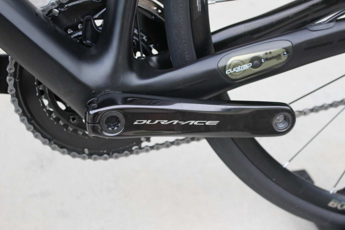 2015 Trek Domane 6.9 Disc- Dura-Ace Di2- 17lbs
