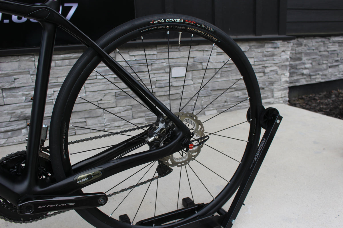 2015 Trek Domane 6.9 Disc- Dura-Ace Di2- 17lbs