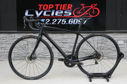 2015 Trek Domane 6.9 Disc- Dura-Ace Di2- 17lbs