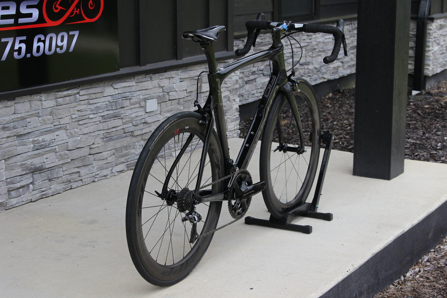 2018 Pinarello Dogma F10- Dura-Ace-ZIPPs- 15lbs