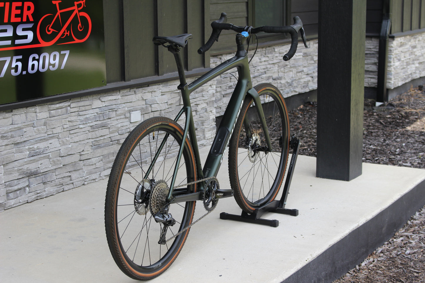 2021 Specialized Diverge Expert GRX Di2- Full Carbon