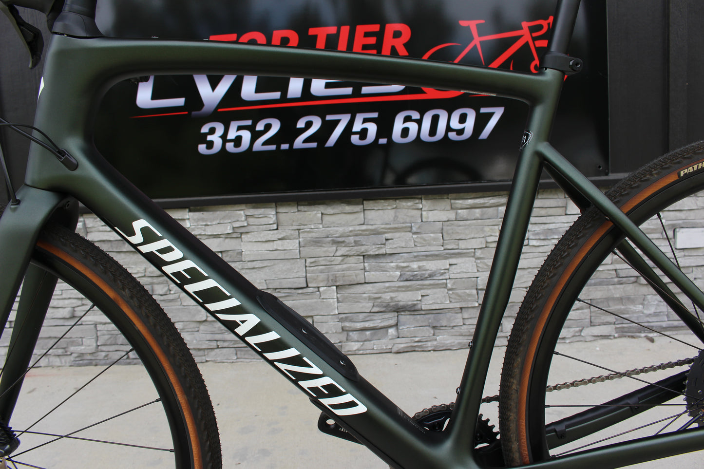 2021 Specialized Diverge Expert GRX Di2- Full Carbon