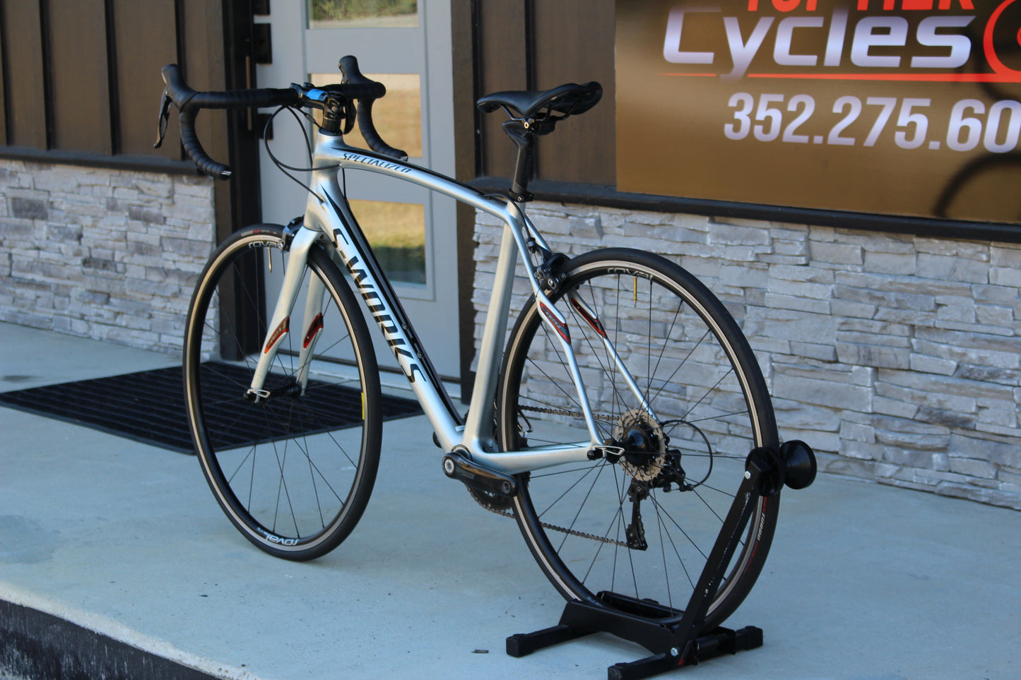 2014 Specialized S-Works Roubaix- 16lbs