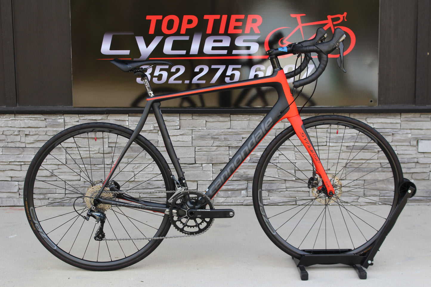 2017 Cannondale Synapse Hi-Mod - Disc - 17lb