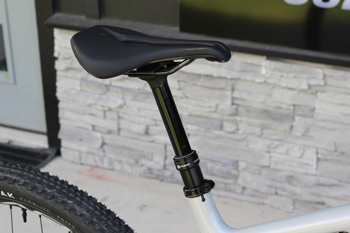 2026 Specialized Epic 8 Expert Di2 - 24lbs- NEW!