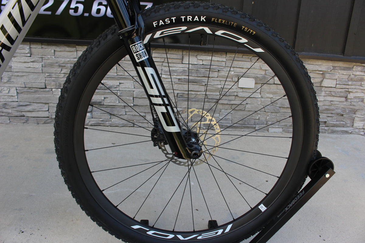 2026 Specialized Epic 8 Expert Di2 - 24lbs- NEW!