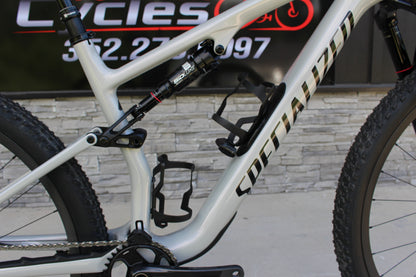 2026 Specialized Epic 8 Expert Di2 - 24lbs- NEW!