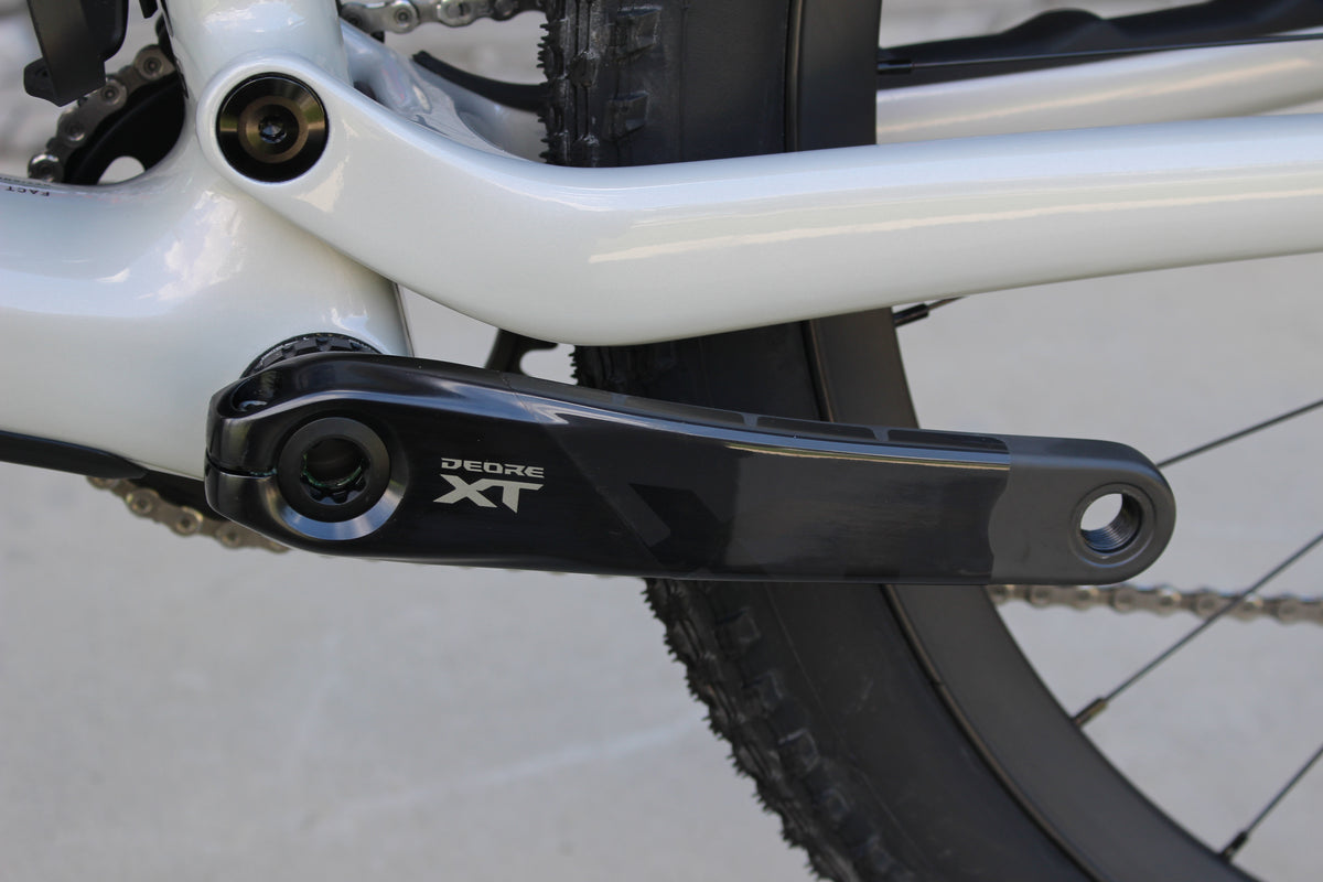 2026 Specialized Epic 8 Expert Di2 - 24lbs- NEW!
