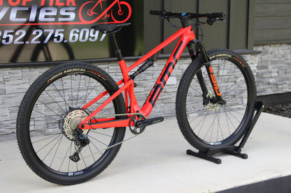 2026 BMC Fourstroke 01 Three- 25lbs- Carbon