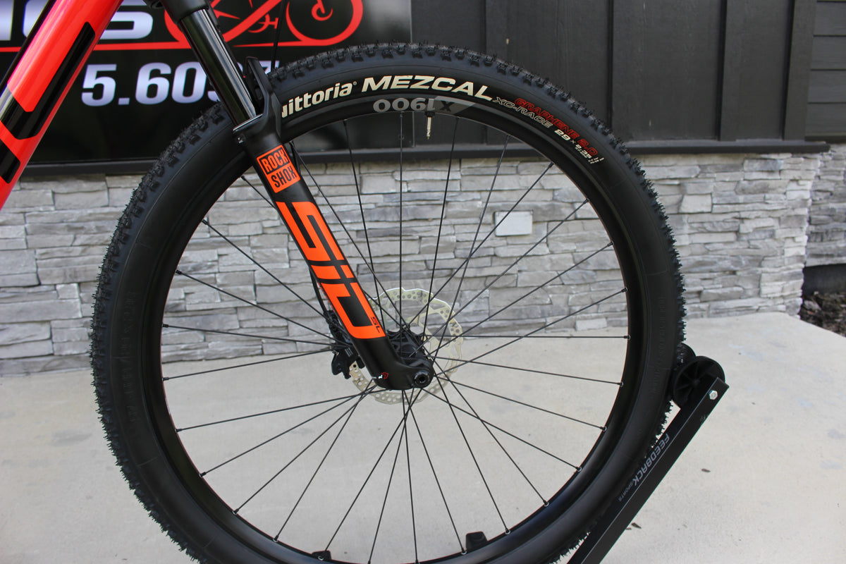 2026 BMC Fourstroke 01 Three- 25lbs- Carbon
