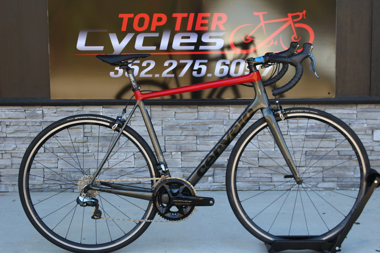 2016 Cervelo R5 with DuraAce Di2! - 15lbs