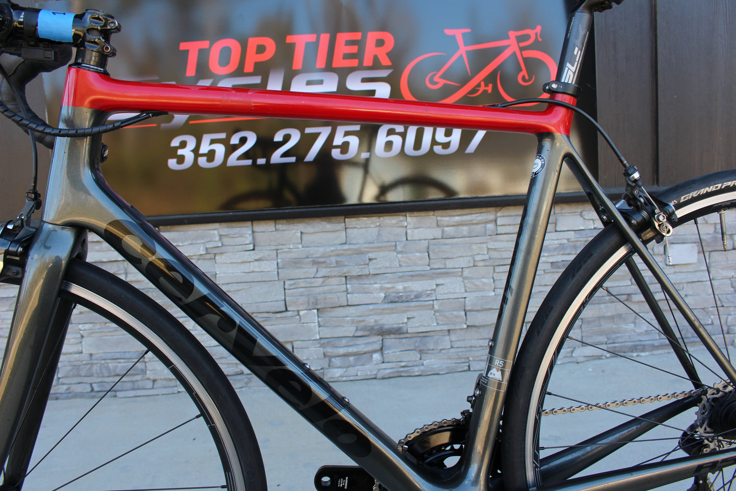 2016 Cervelo R5 with DuraAce Di2! - 15lbs