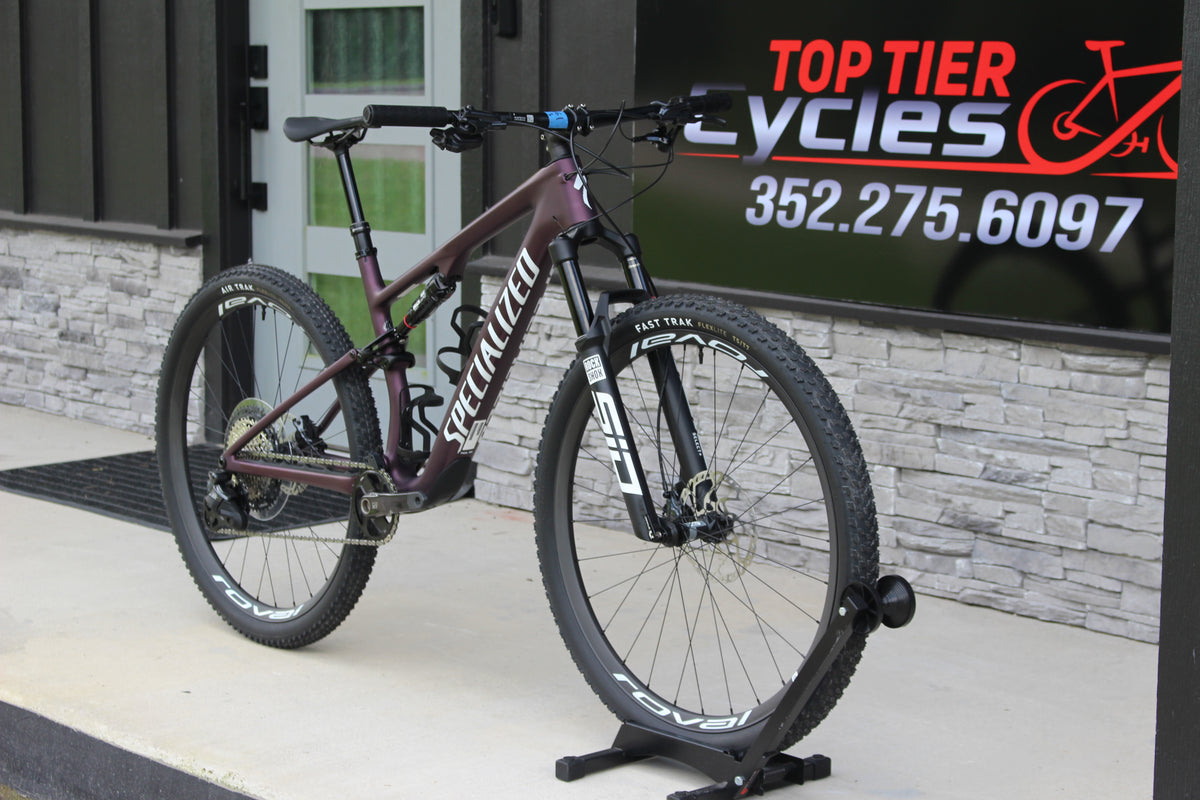 2026 Specialized Epic 8 Expert Di2 - 24lbs- NEW!