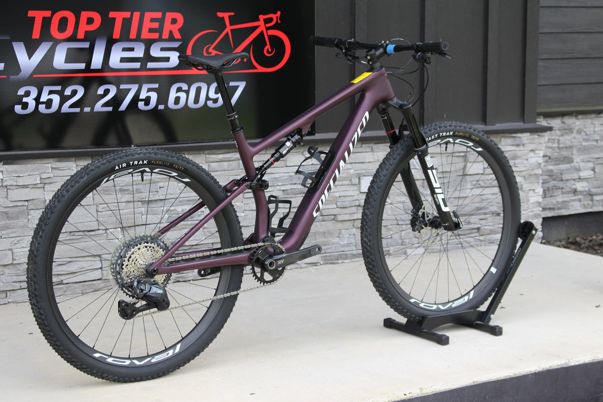 2026 Specialized Epic 8 Expert Di2 - 24lbs- NEW!