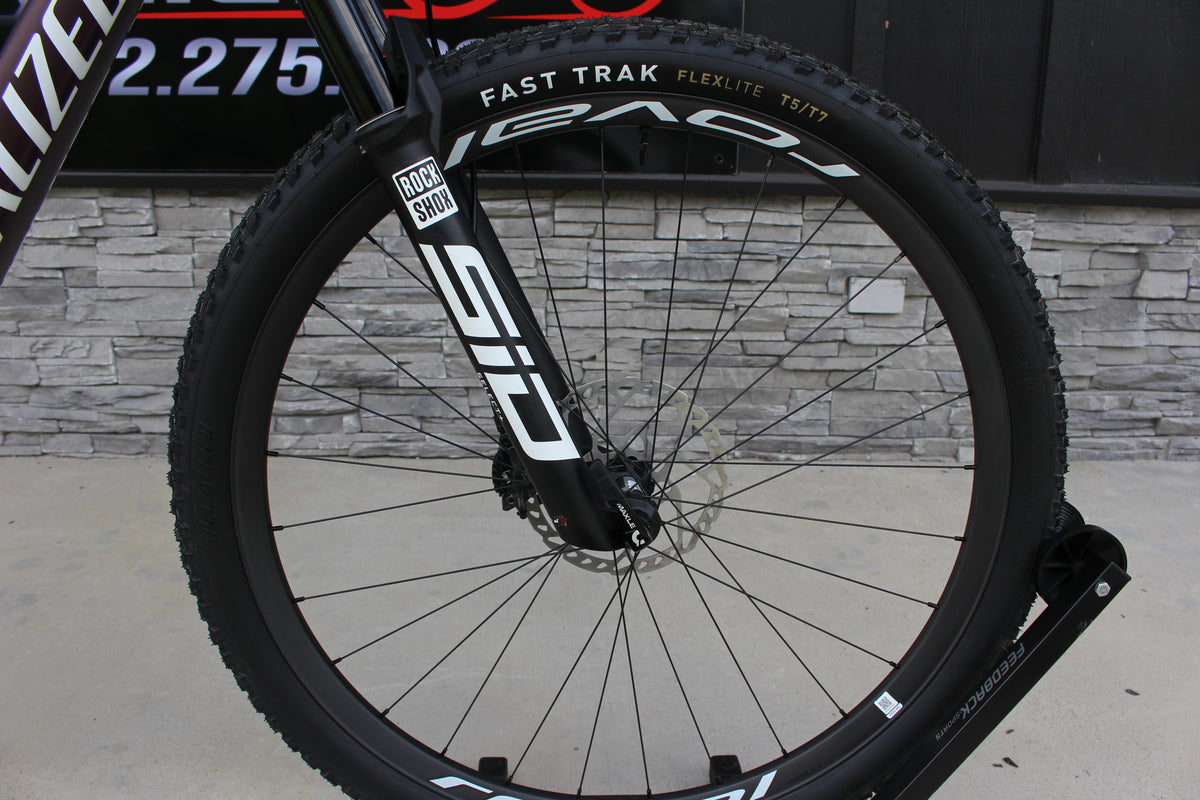2026 Specialized Epic 8 Expert Di2 - 24lbs- NEW!