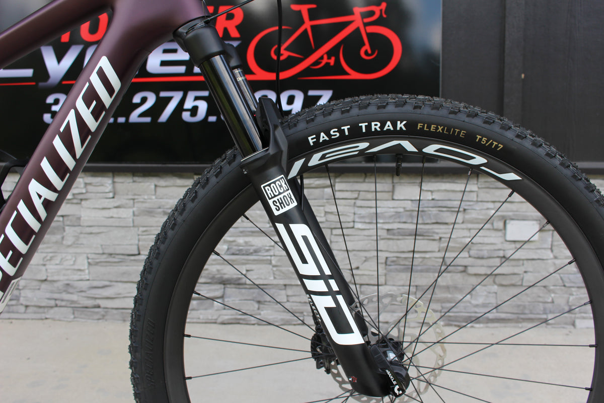 2026 Specialized Epic 8 Expert Di2 - 24lbs- NEW!
