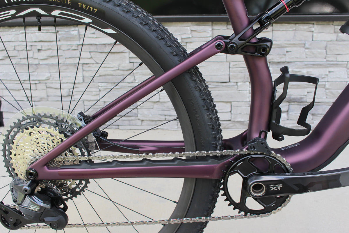 2026 Specialized Epic 8 Expert Di2 - 24lbs- NEW!