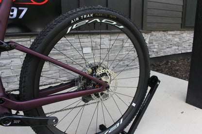2026 Specialized Epic 8 Expert Di2 - 24lbs- NEW!