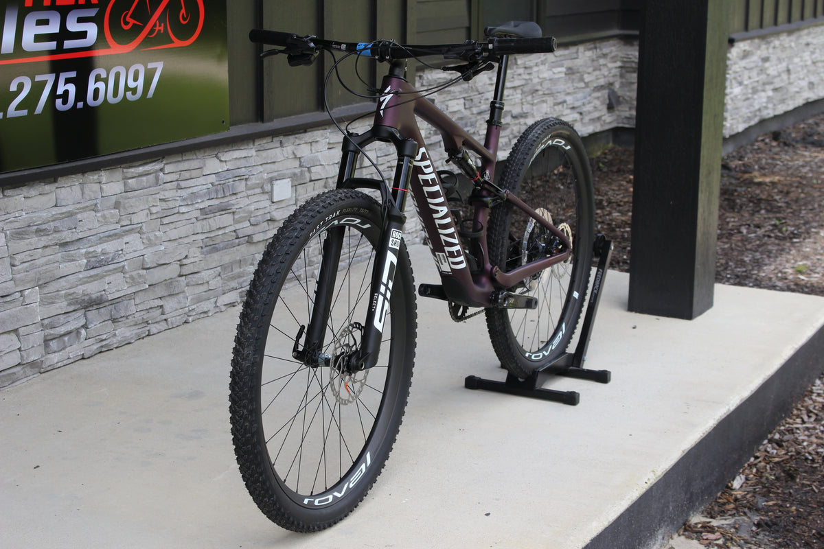 2026 Specialized Epic 8 Expert Di2 - 24lbs- NEW!
