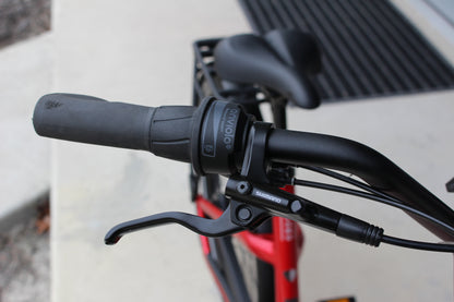 2023 Specialized Turbo Como 3.0 IGH- 240 Miles!- Shop bike!