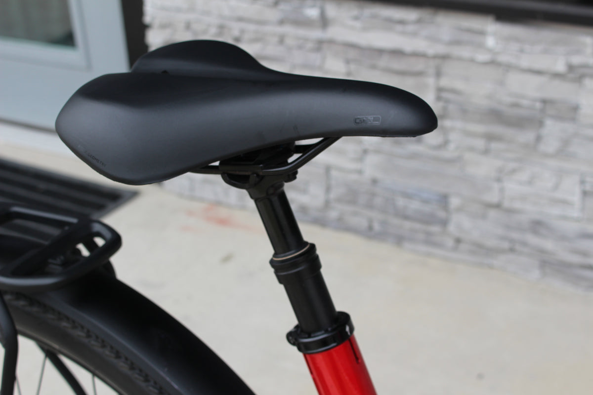 2023 Specialized Turbo Como 3.0 IGH- 240 Miles!- Shop bike!