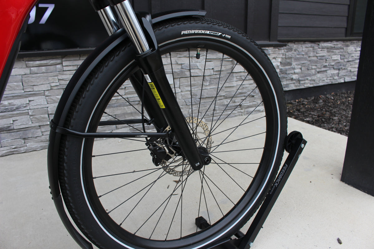 2023 Specialized Turbo Como 3.0 IGH- 240 Miles!- Shop bike!