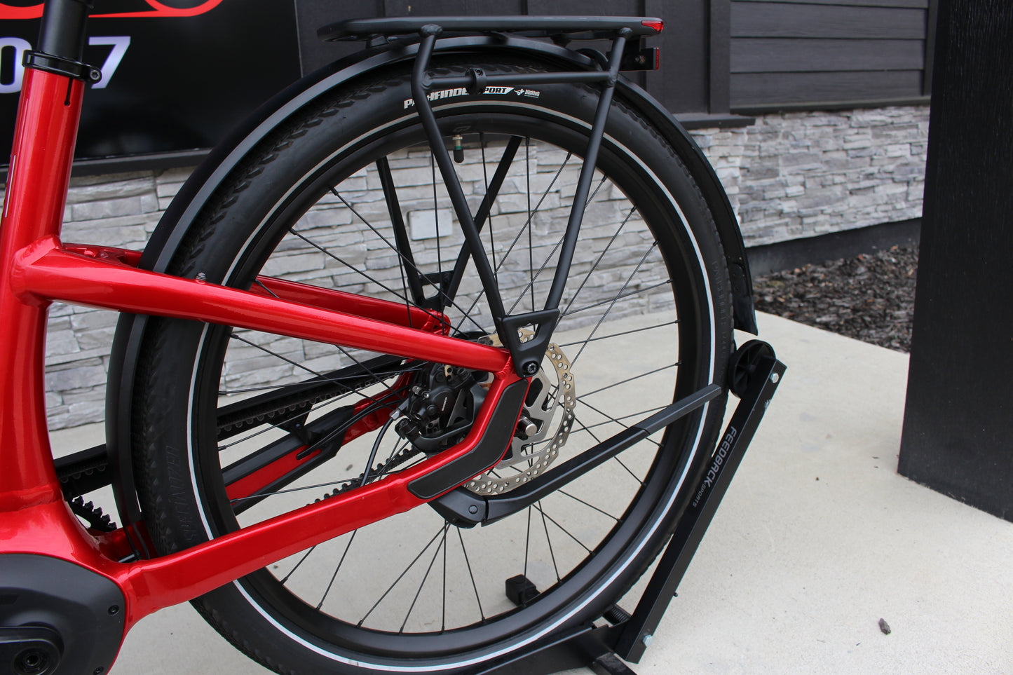 2023 Specialized Turbo Como 3.0 IGH- 240 Miles!- Shop bike!
