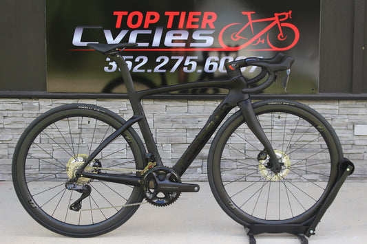 2025 Pinarello F7- Ultegra Di2- Disc- BRAND NEW