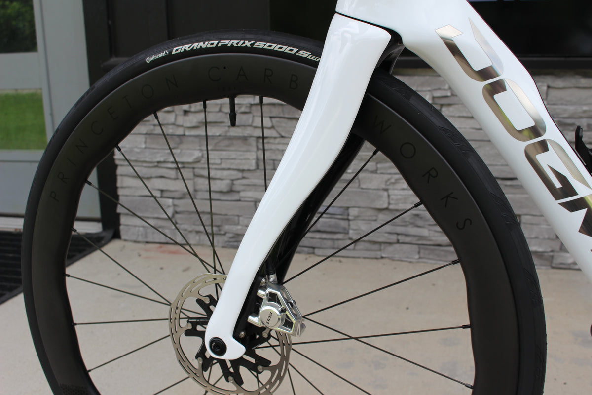 2026 Pinarello Dogma F Disc-Red AXS- BRAND NEW!