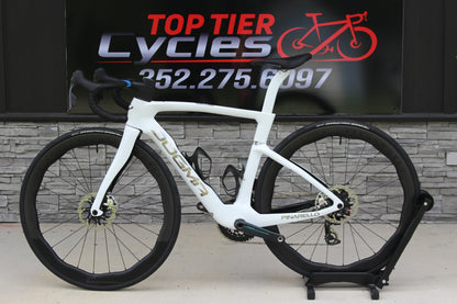 2026 Pinarello Dogma F Disc-Red AXS- BRAND NEW!
