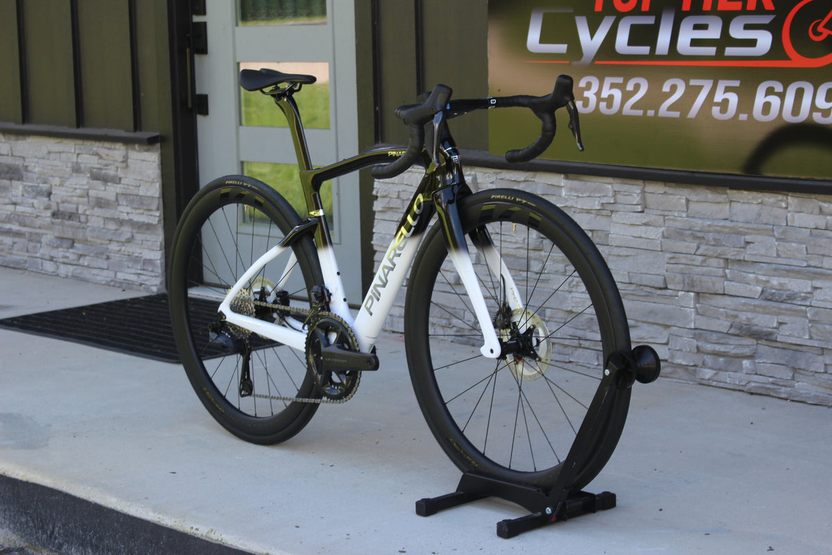 2025 Pinarello F7- Ultegra Di2- Disc- BRAND NEW
