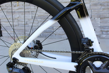 2025 Pinarello F7- Ultegra Di2- Disc- BRAND NEW