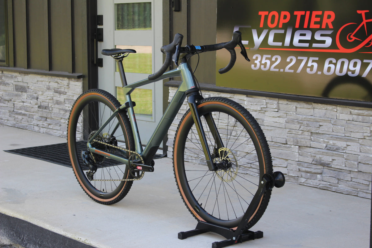 2023 URS LT Two- Carbon Gravel/CX- Brand NEW!