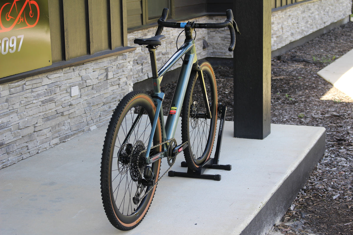 2023 URS LT Two- Carbon Gravel/CX- Brand NEW!