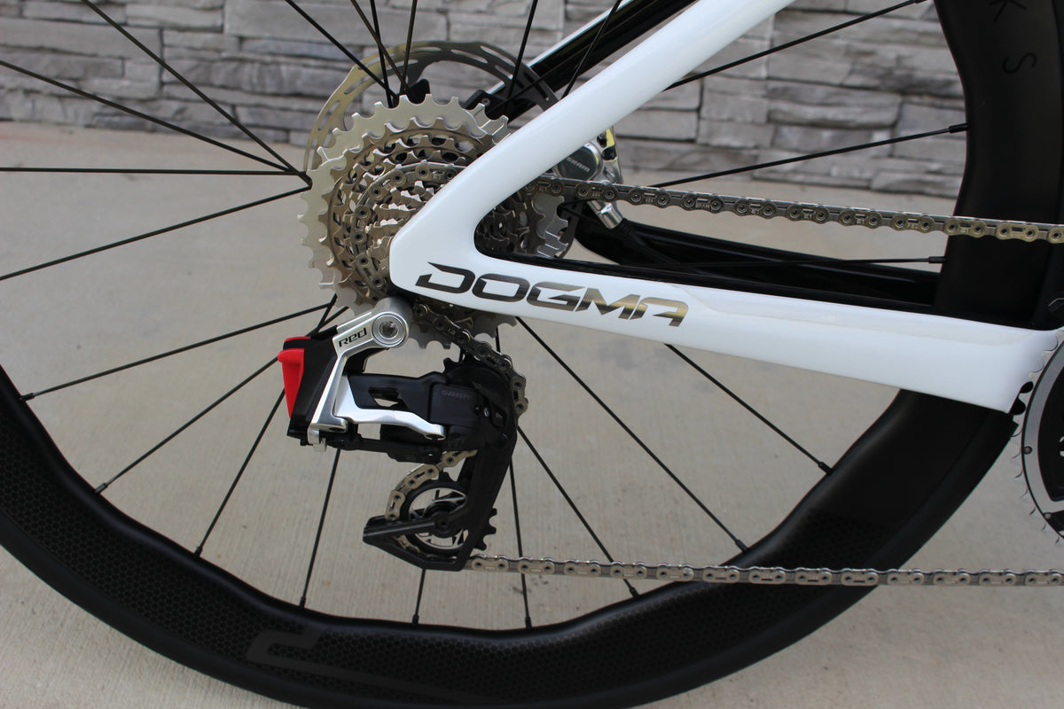 2026 Pinarello Dogma F Disc-Red AXS- BRAND NEW!